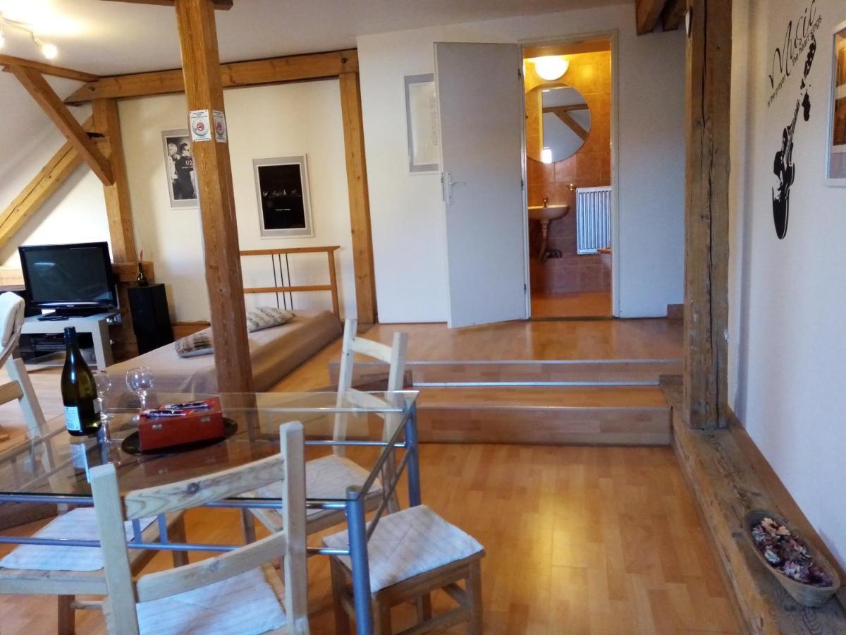 Apartmány Rossa Louny Exterior foto