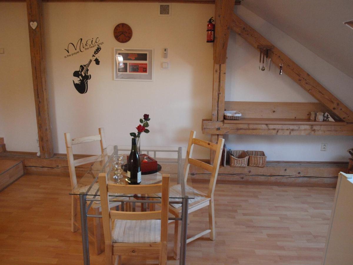 Apartmány Rossa Louny Exterior foto